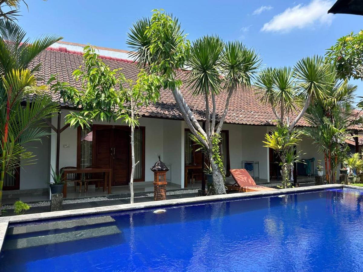 Pererenan Nengah Guest House Canggu Екстер'єр фото
