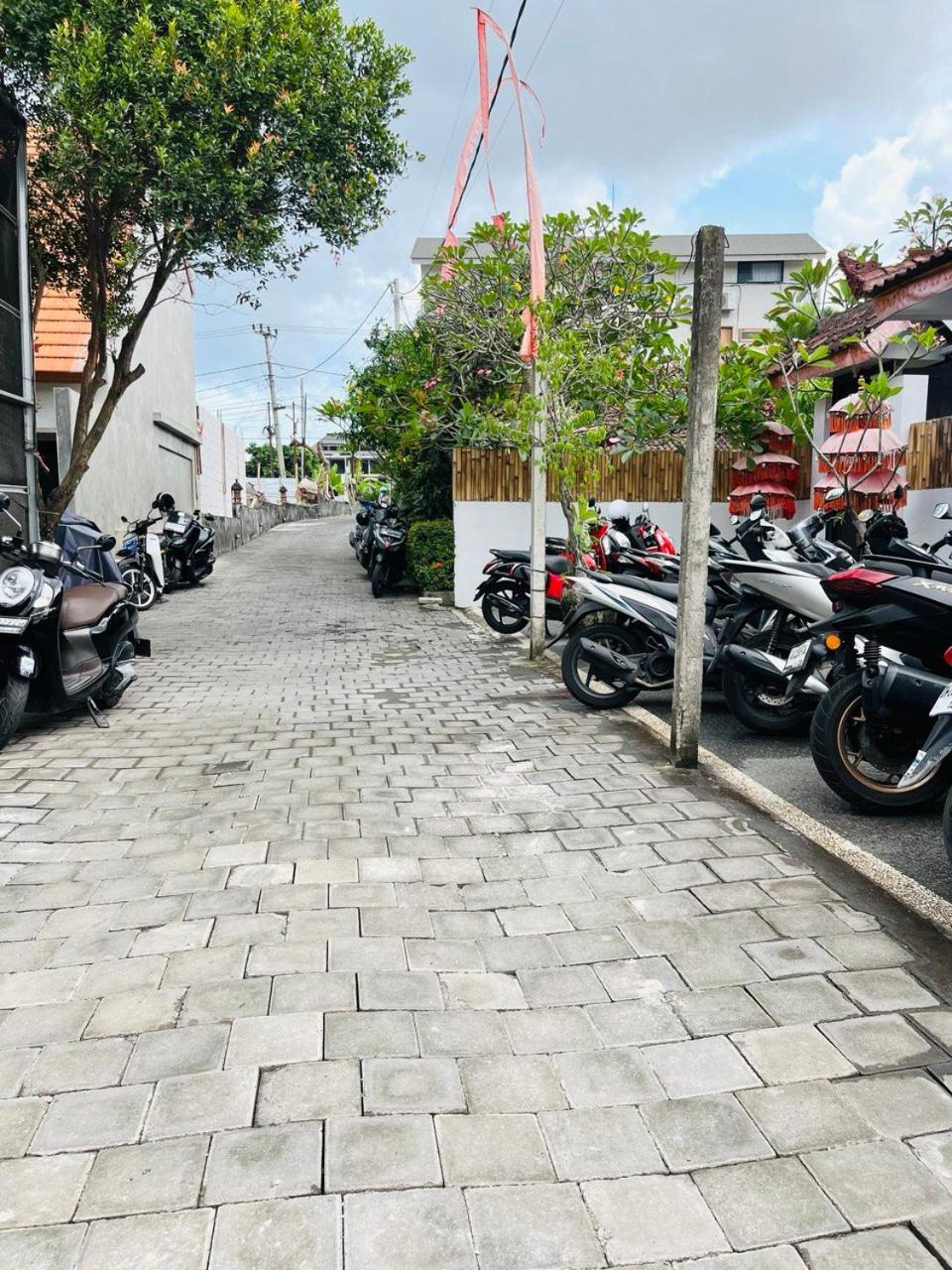 Pererenan Nengah Guest House Canggu Екстер'єр фото