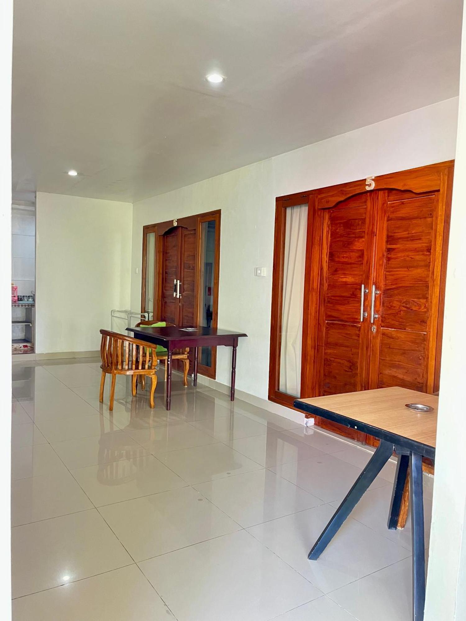 Pererenan Nengah Guest House Canggu Екстер'єр фото