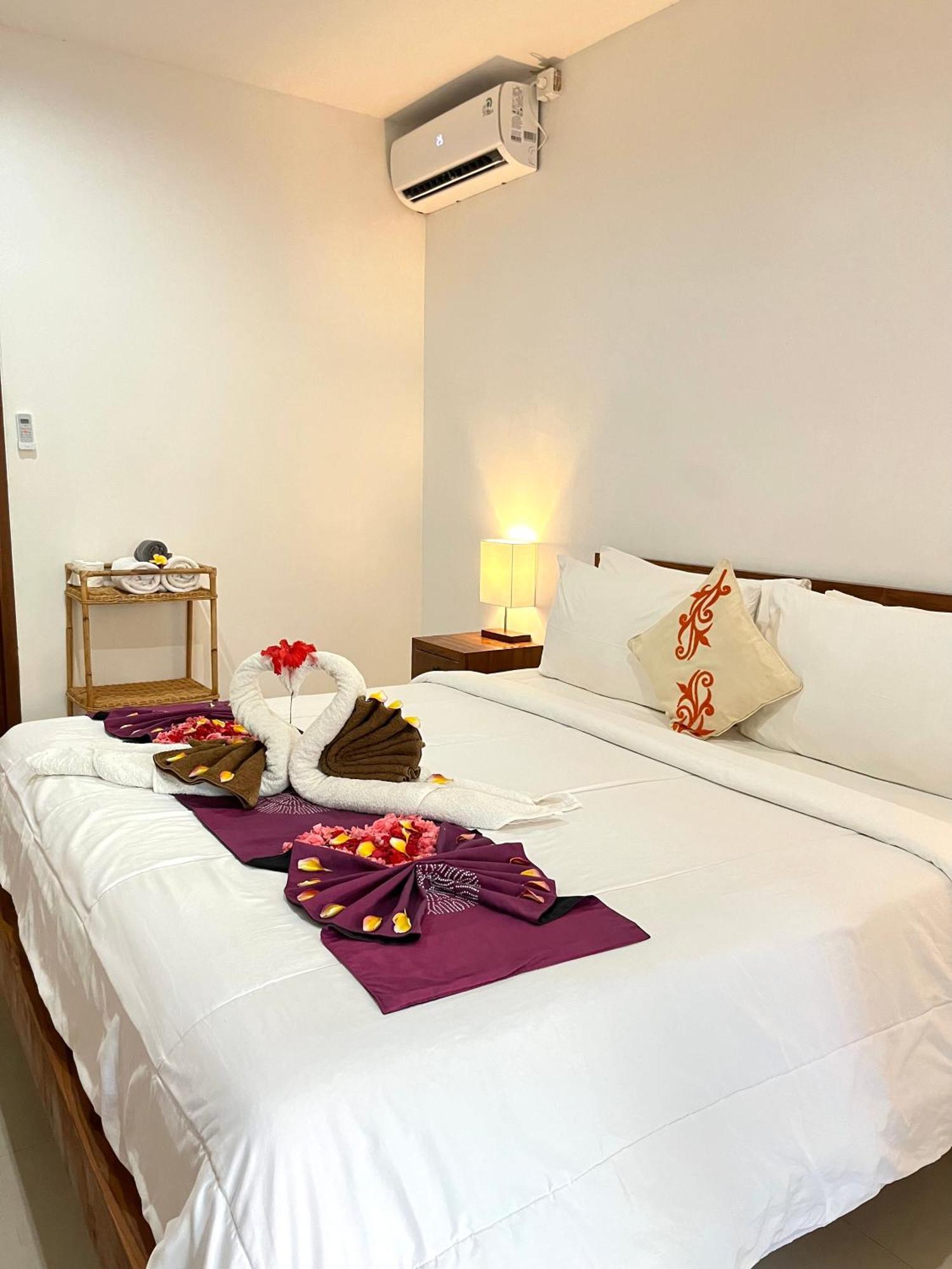Pererenan Nengah Guest House Canggu Екстер'єр фото